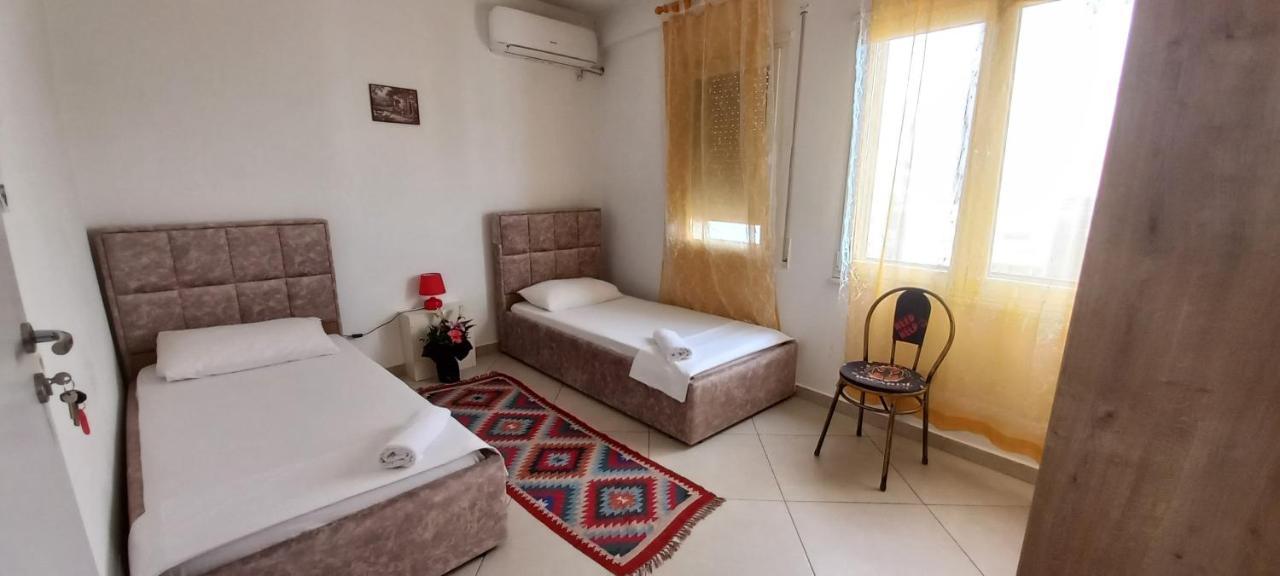 Guesthouse Bela Tirana Exterior photo