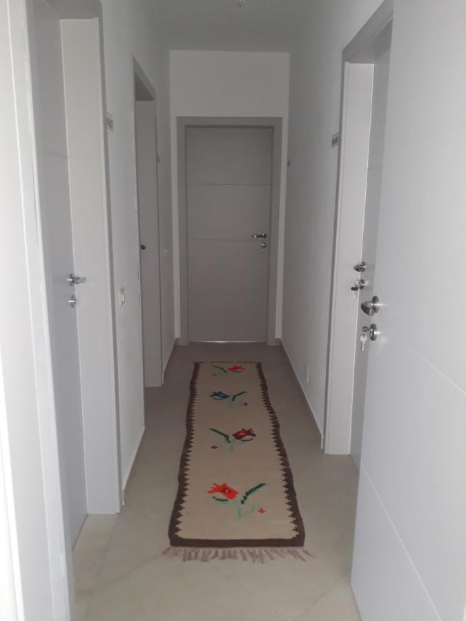 Guesthouse Bela Tirana Exterior photo